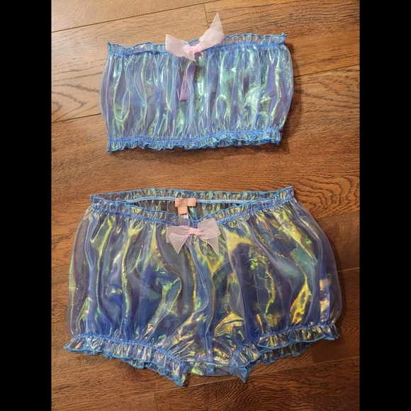 Dolls Kill Other - Sugar Thrillz iridescent play set